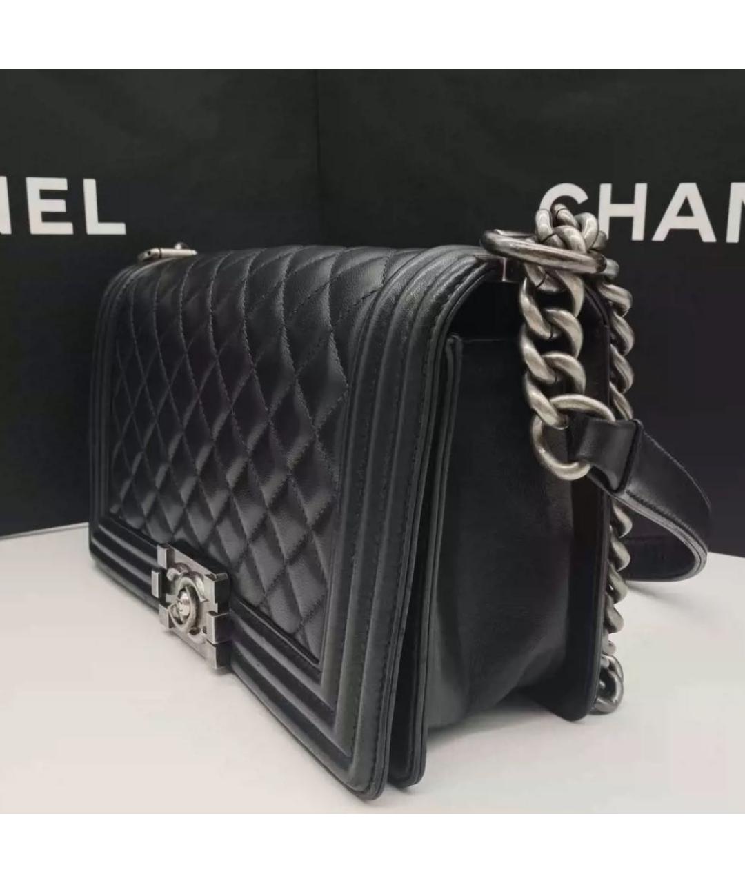 CHANEL Черная кожаная сумка через плечо, фото 4