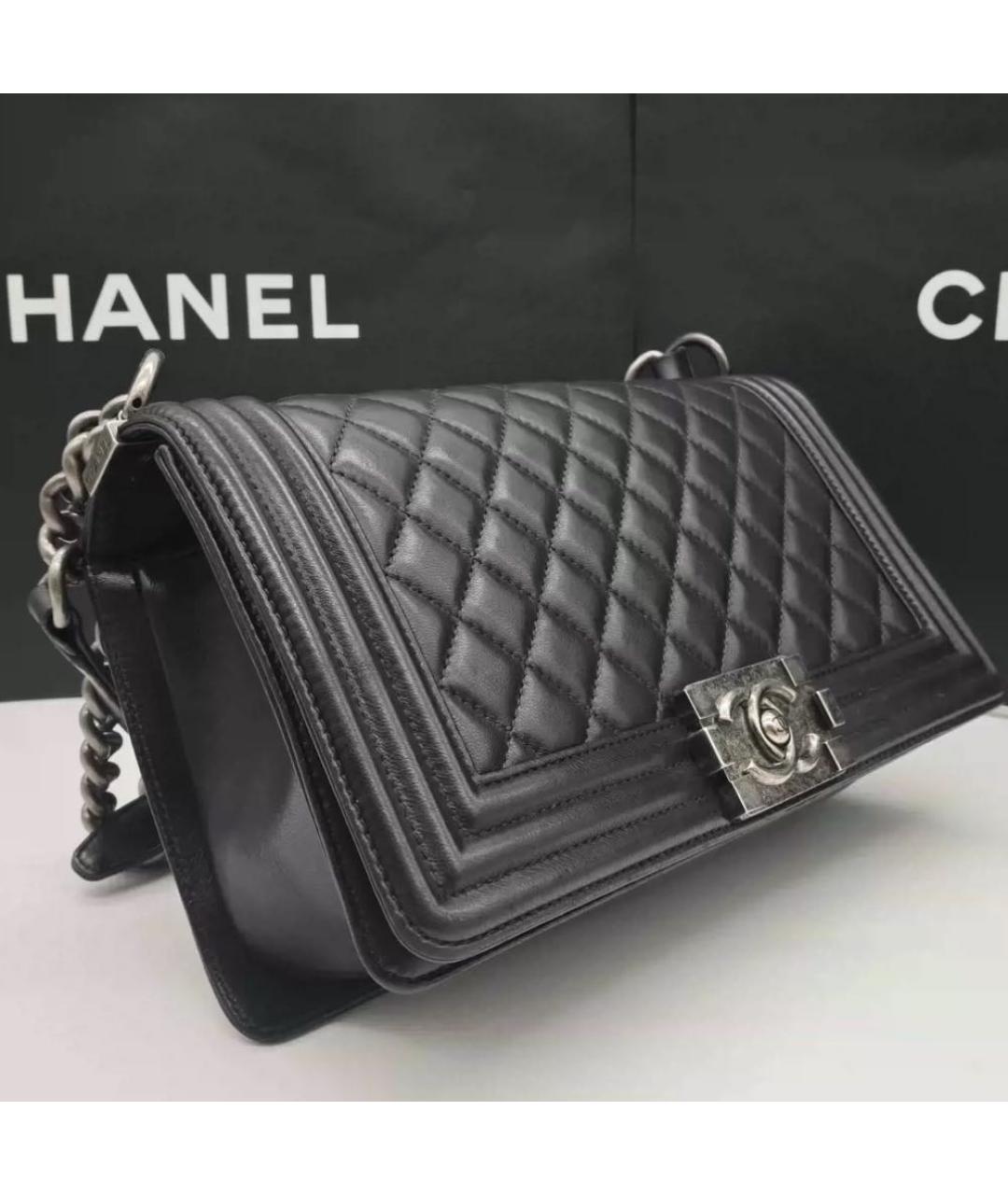 CHANEL Черная кожаная сумка через плечо, фото 5