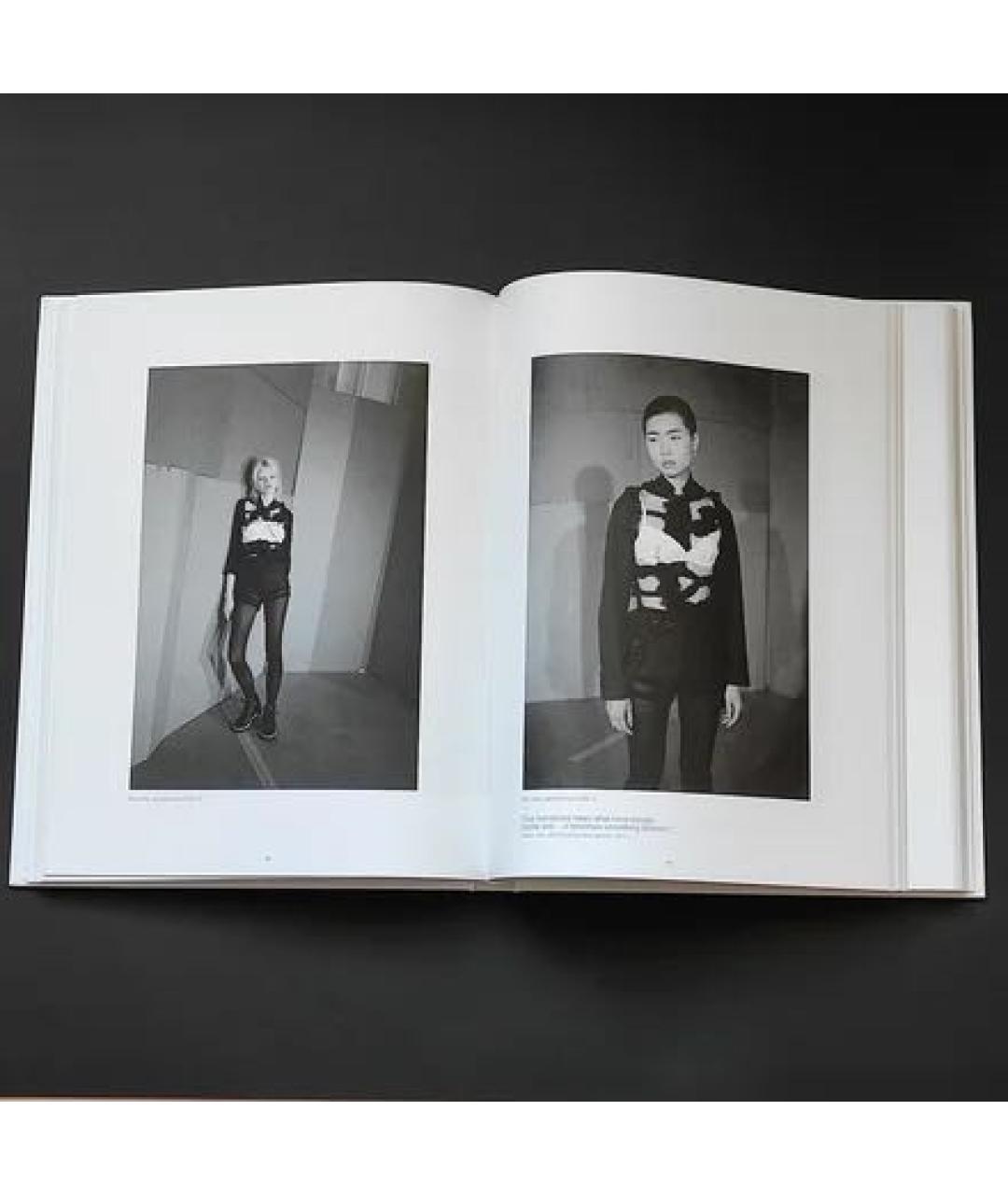 COMME DES GARÇONS Книга, фото 4
