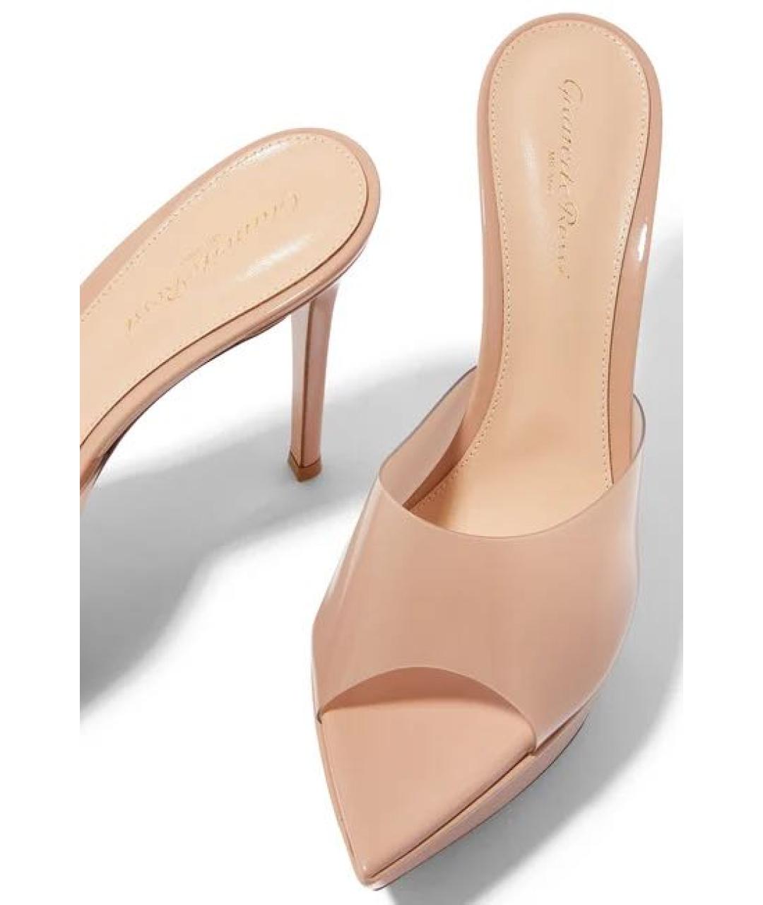 GIANVITO ROSSI Бежевые мюли из лакированной кожи, фото 3