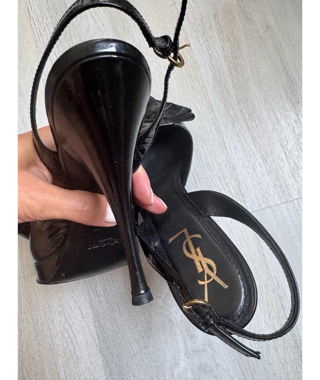 SAINT LAURENT Черные босоножки из лакированной кожи, фото 6