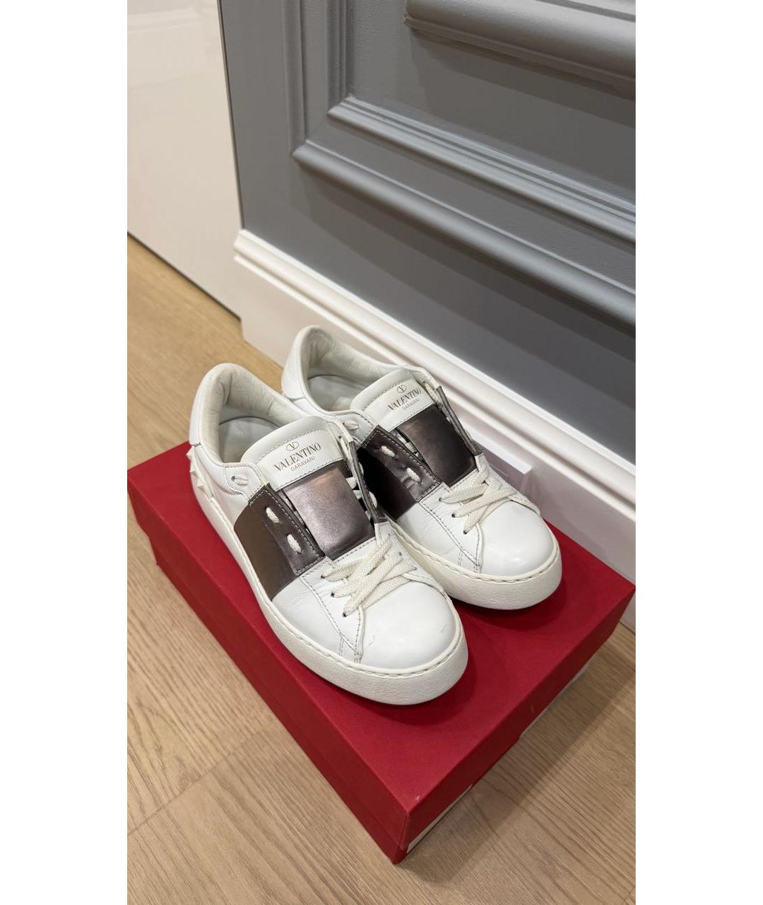 VALENTINO Белые кожаные кеды, фото 2