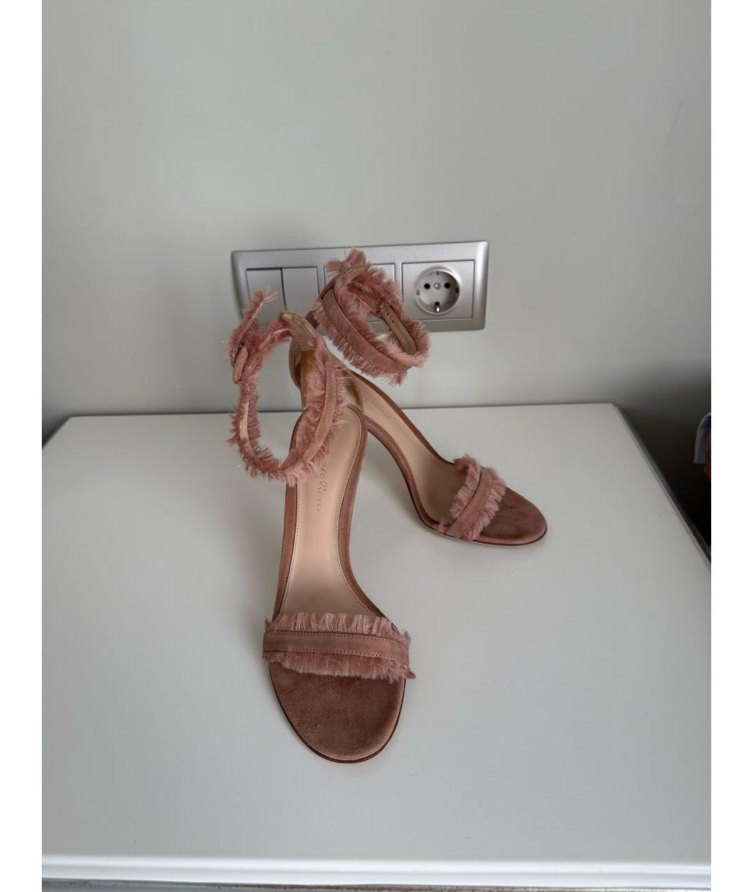 GIANVITO ROSSI Розовые замшевые босоножки, фото 6