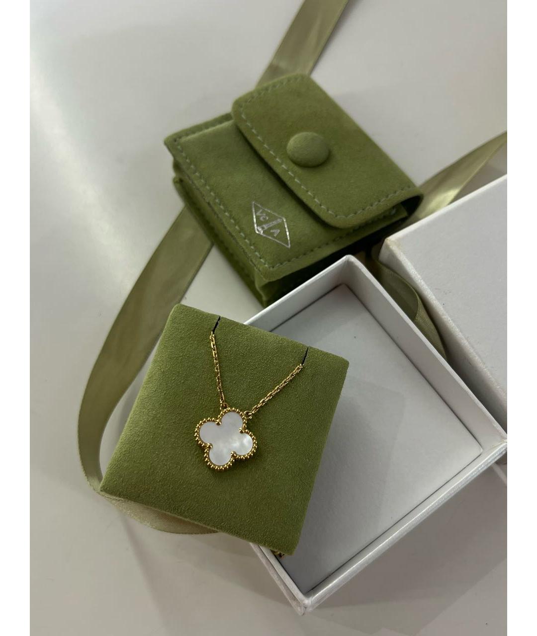 VAN CLEEF & ARPELS Белая подвеска из желтого золота, фото 2