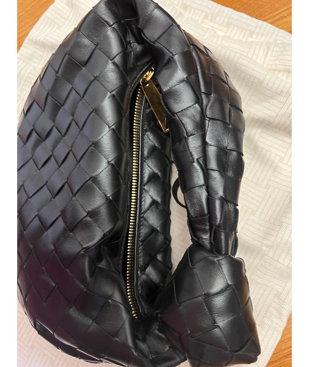 BOTTEGA VENETA Черная кожаная сумка с короткими ручками, фото 4