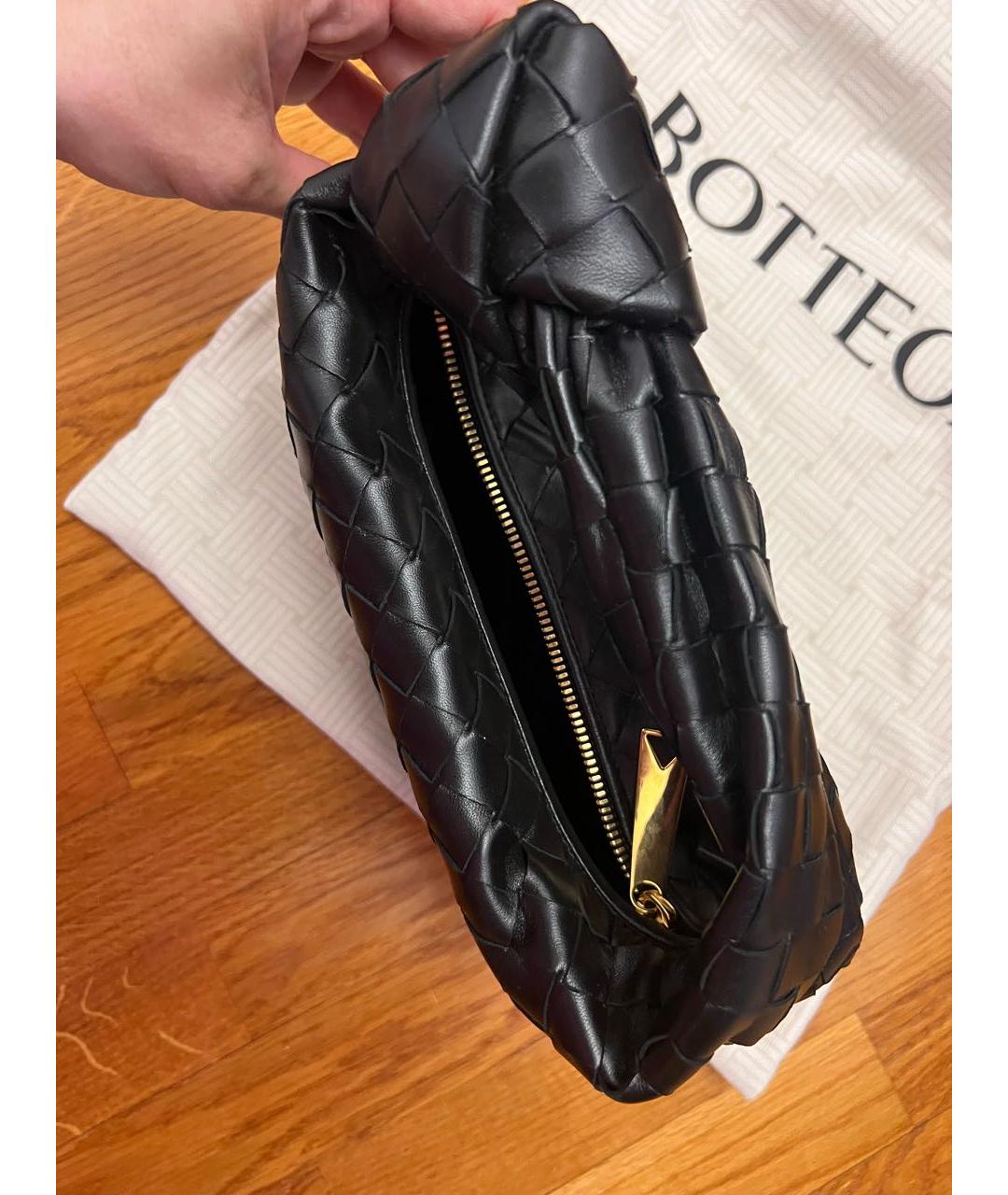 BOTTEGA VENETA Черная кожаная сумка с короткими ручками, фото 6