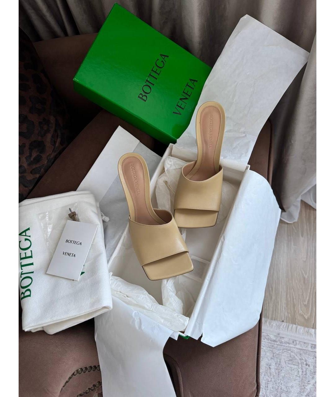 BOTTEGA VENETA Бежевые кожаные мюли, фото 2