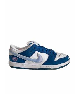 NIKE Кроссовки