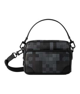 LOUIS VUITTON Барсетка