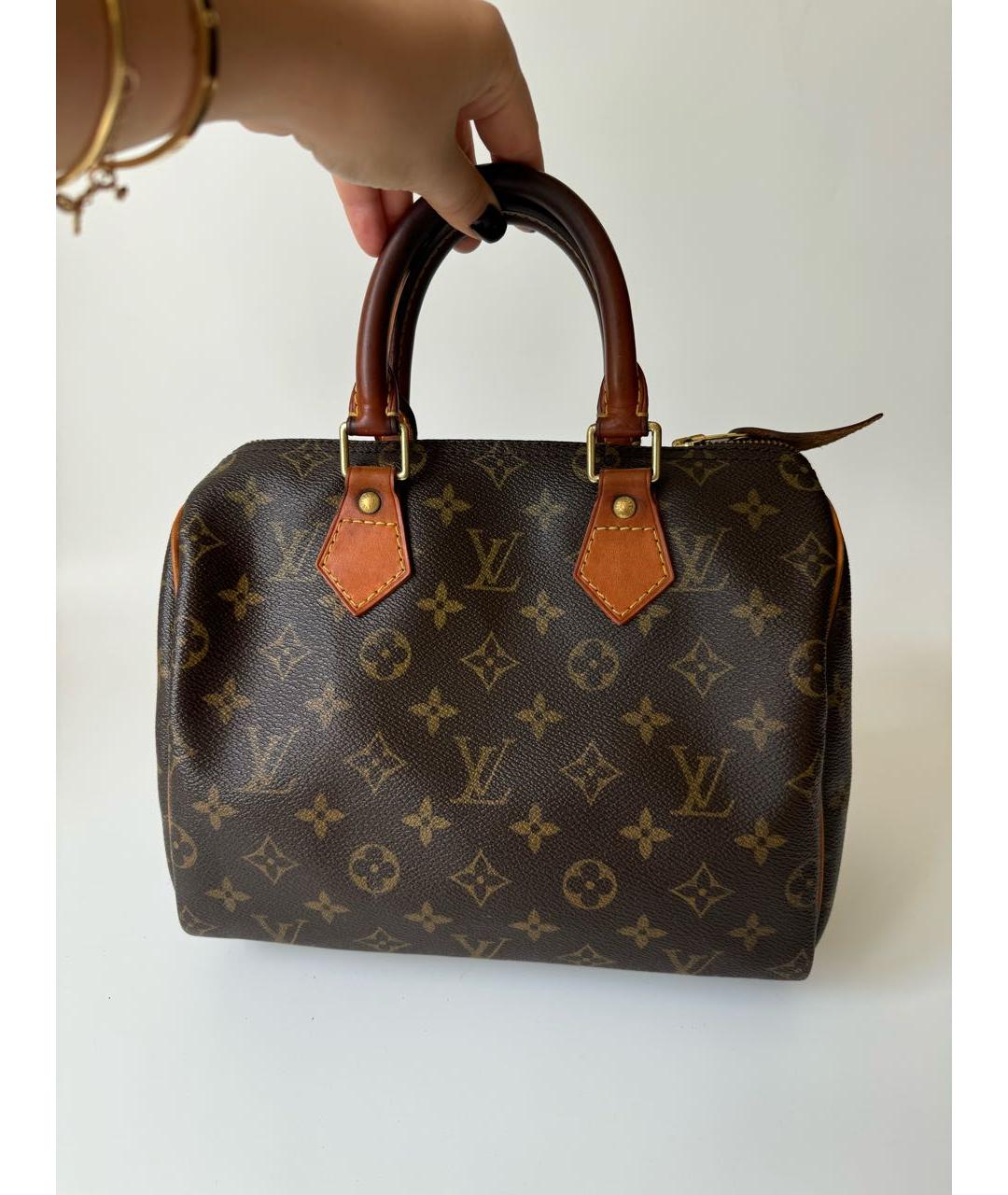 LOUIS VUITTON Коричневая сумка с короткими ручками из искусственной кожи, фото 8