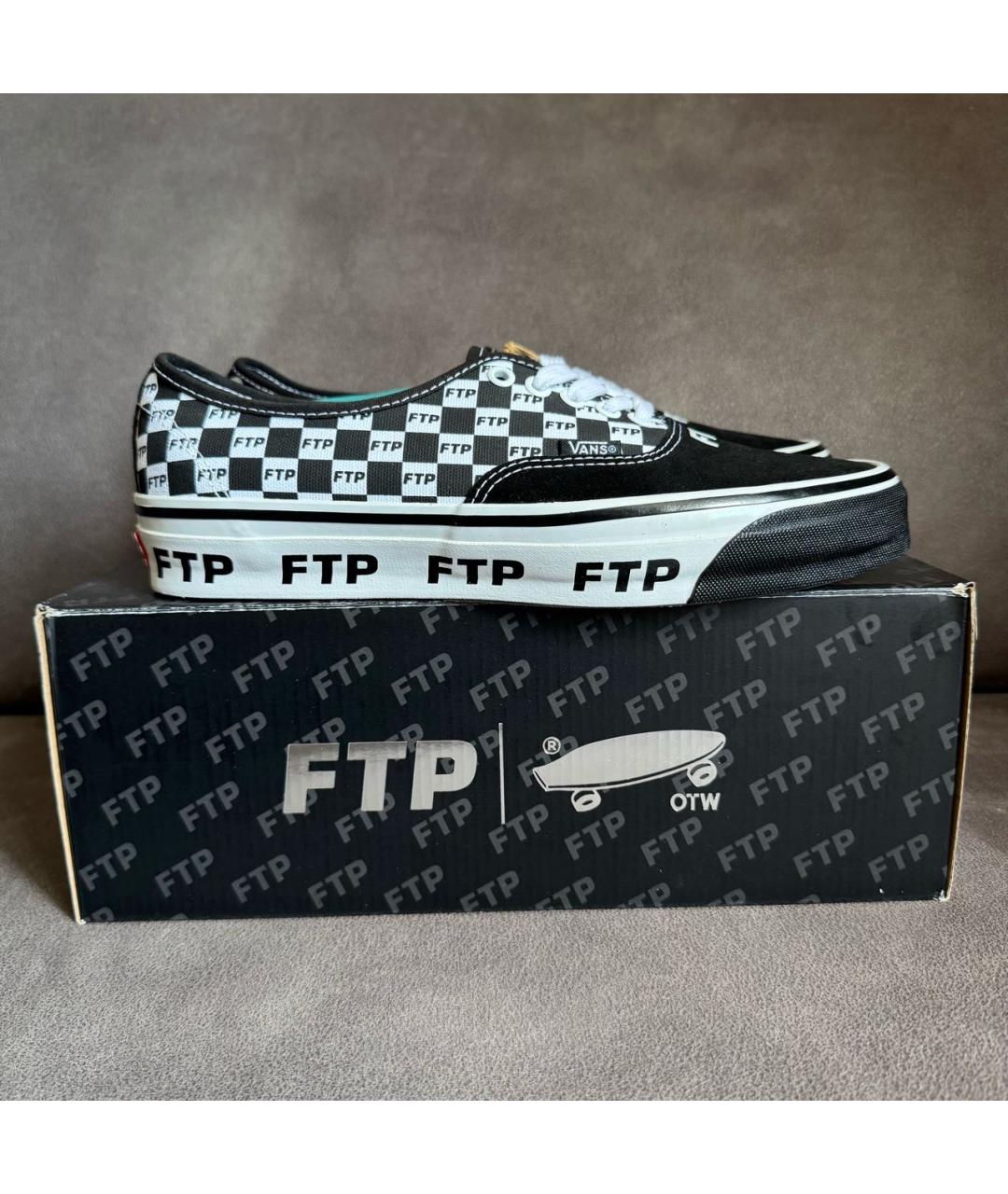 VANS Черные текстильные низкие кроссовки / кеды, фото 4