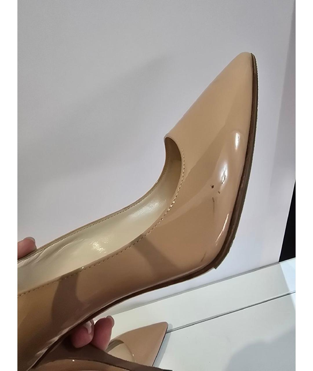 PRADA Бежевые туфли из лакированной кожи, фото 7