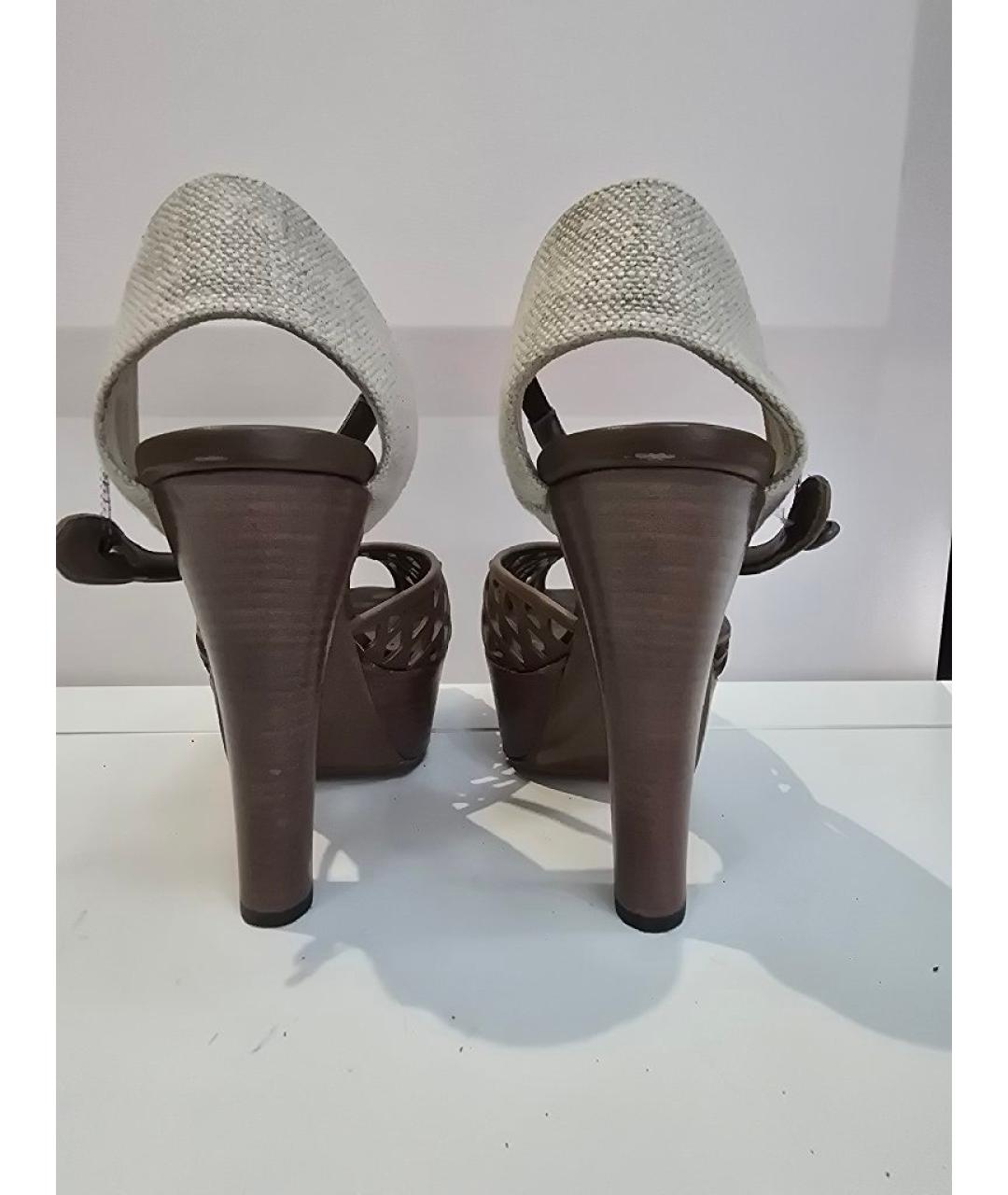BOTTEGA VENETA Коричневые босоножки, фото 4