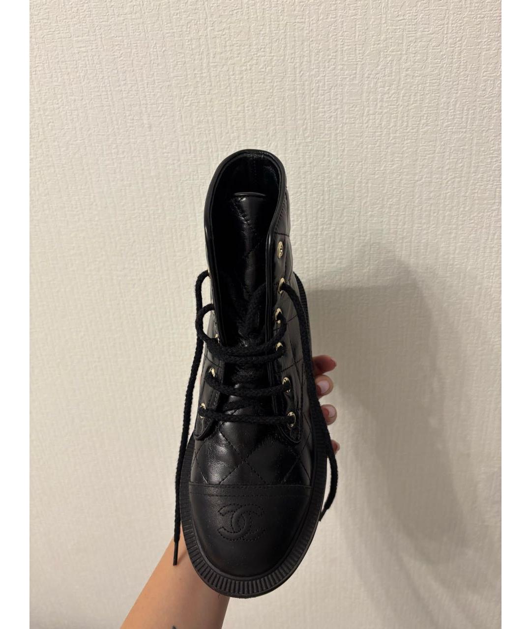 CHANEL Черные кожаные ботинки, фото 3