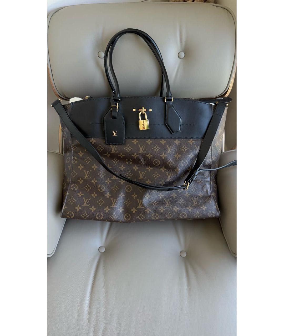 LOUIS VUITTON Коричневая дорожная/спортивная сумка из искусственной кожи, фото 7