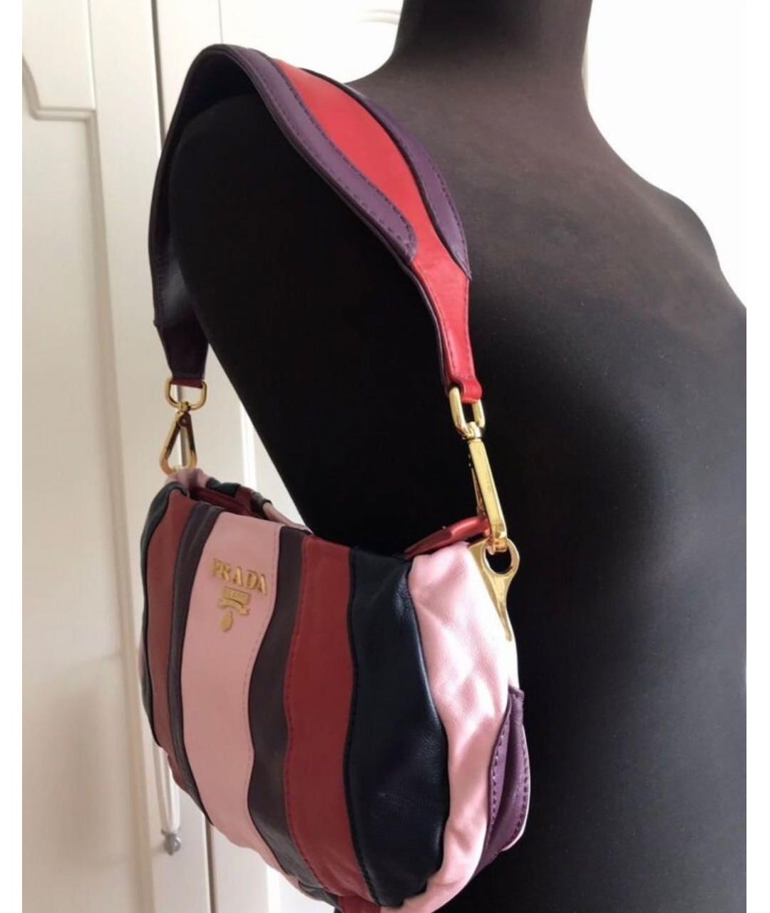 PRADA Бордовая кожаная сумка через плечо, фото 2