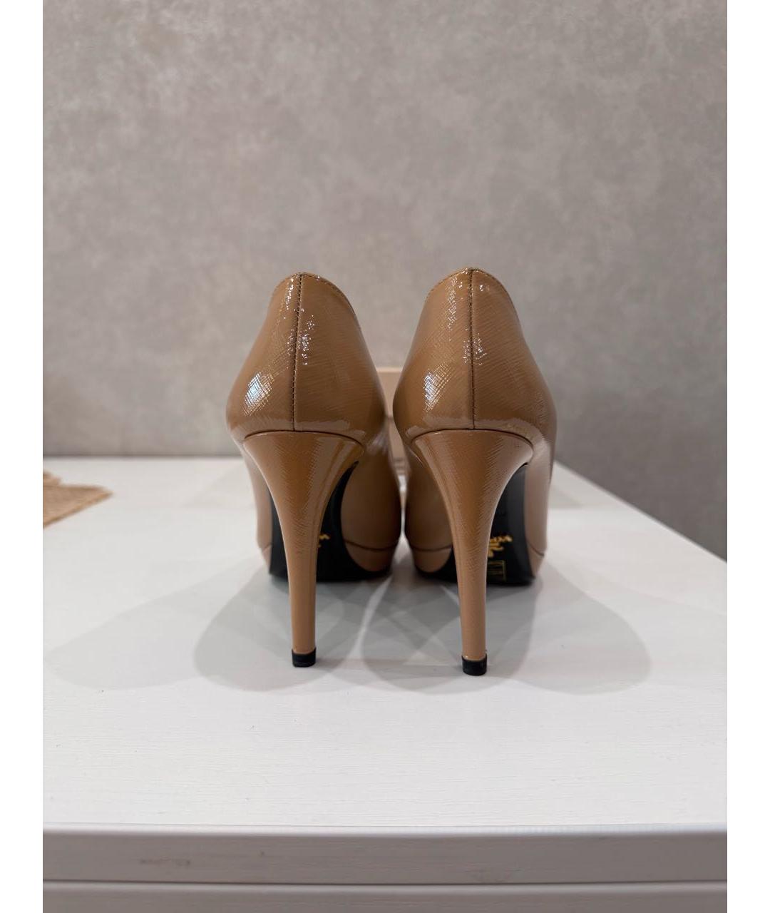 PRADA Бежевые кожаные туфли, фото 4