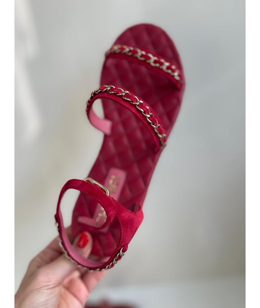 CHANEL Красные кожаные сандалии, фото 2