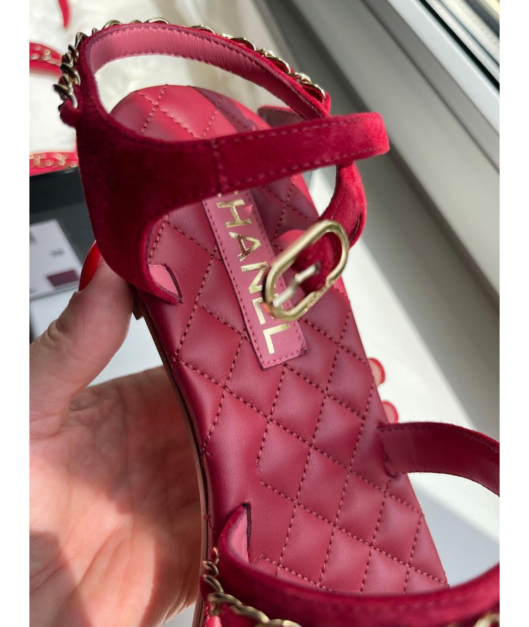 CHANEL Красные кожаные сандалии, фото 4