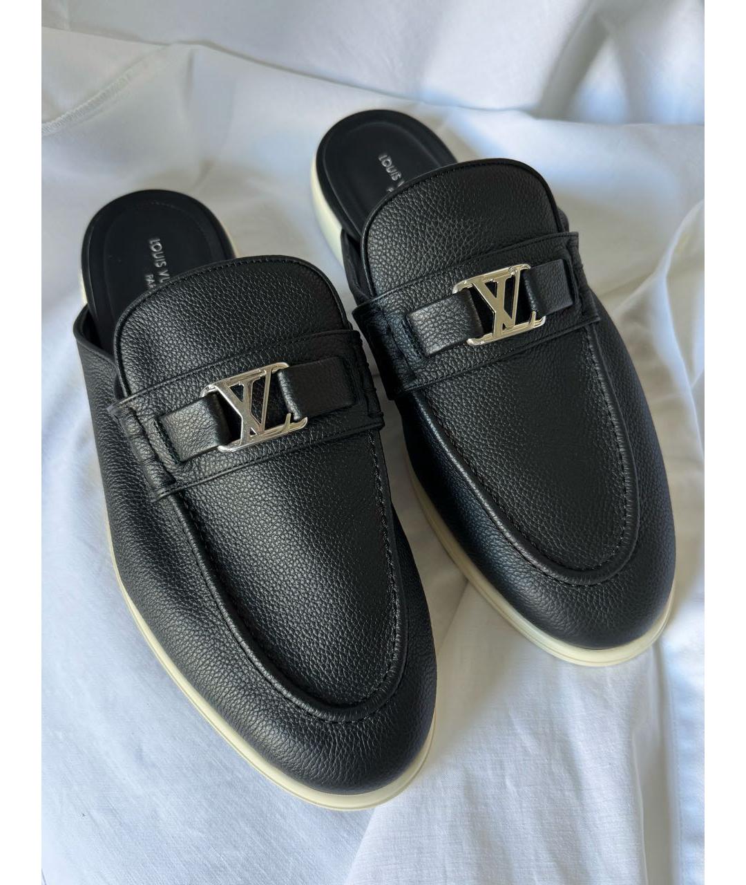 LOUIS VUITTON Черные лоферы из искусственной кожи, фото 3