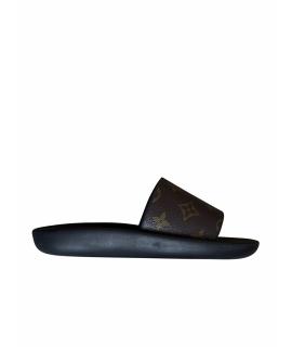 LOUIS VUITTON Шлепанцы