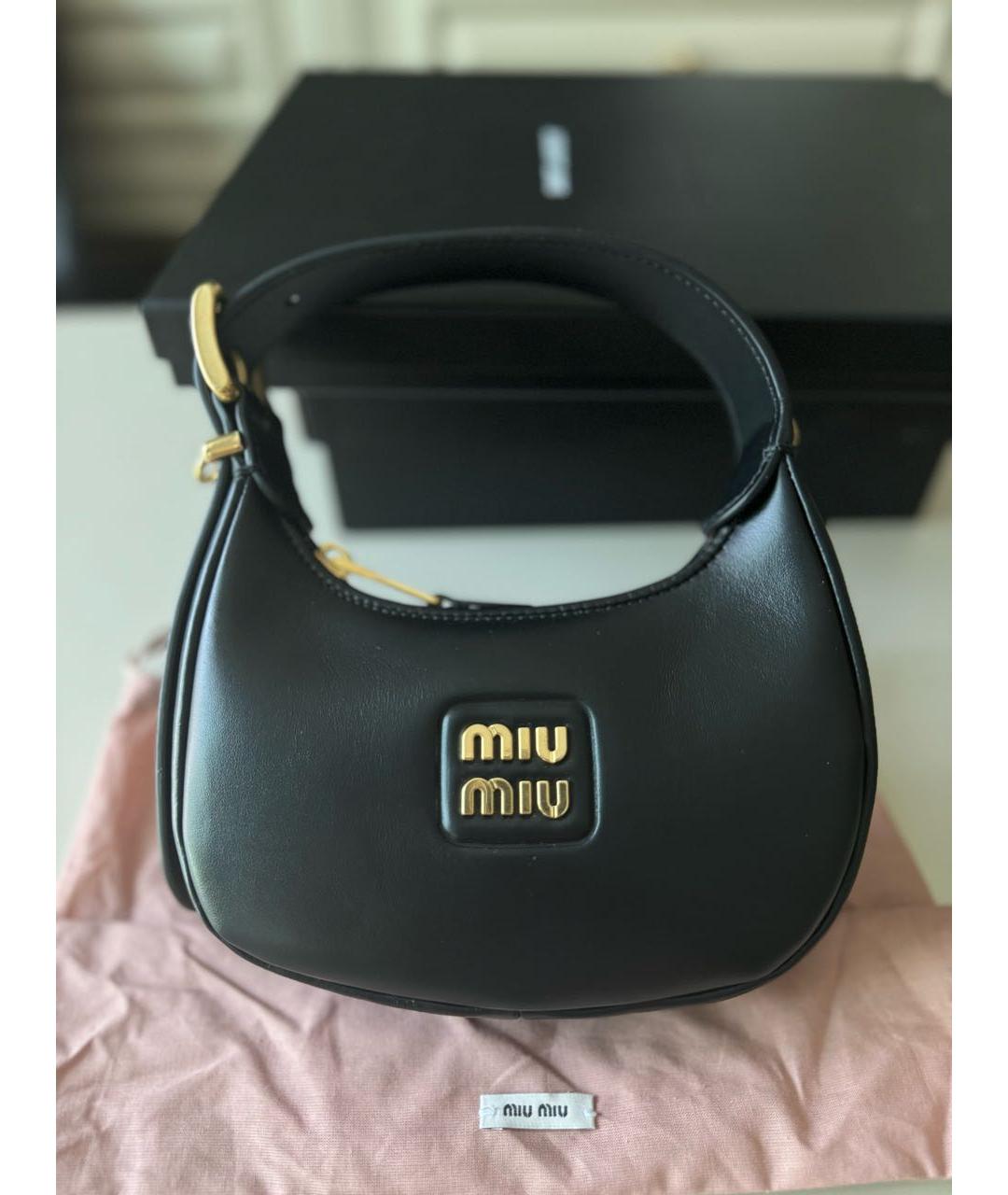 MIU MIU Черная кожаная сумка через плечо, фото 2