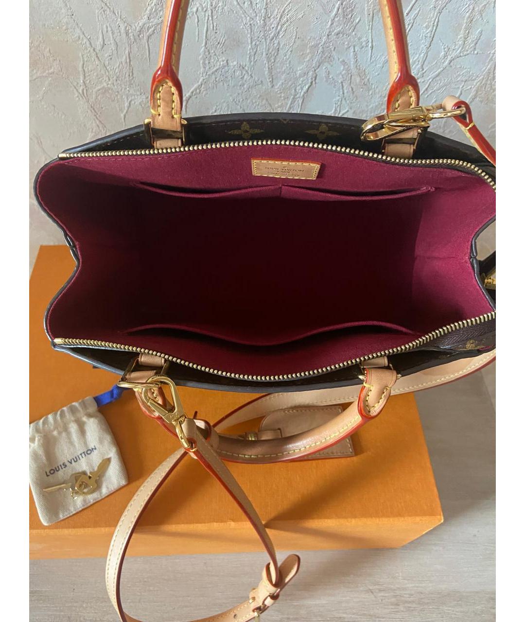 LOUIS VUITTON Коричневая кожаная сумка через плечо, фото 4