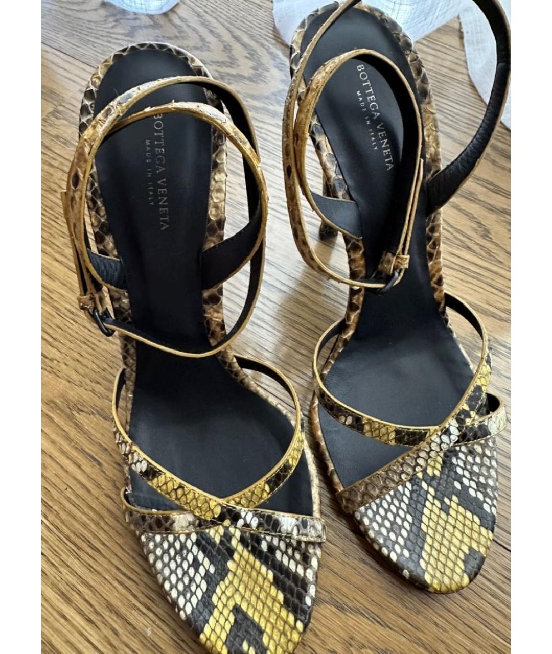BOTTEGA VENETA Босоножки из экзотической кожи, фото 7