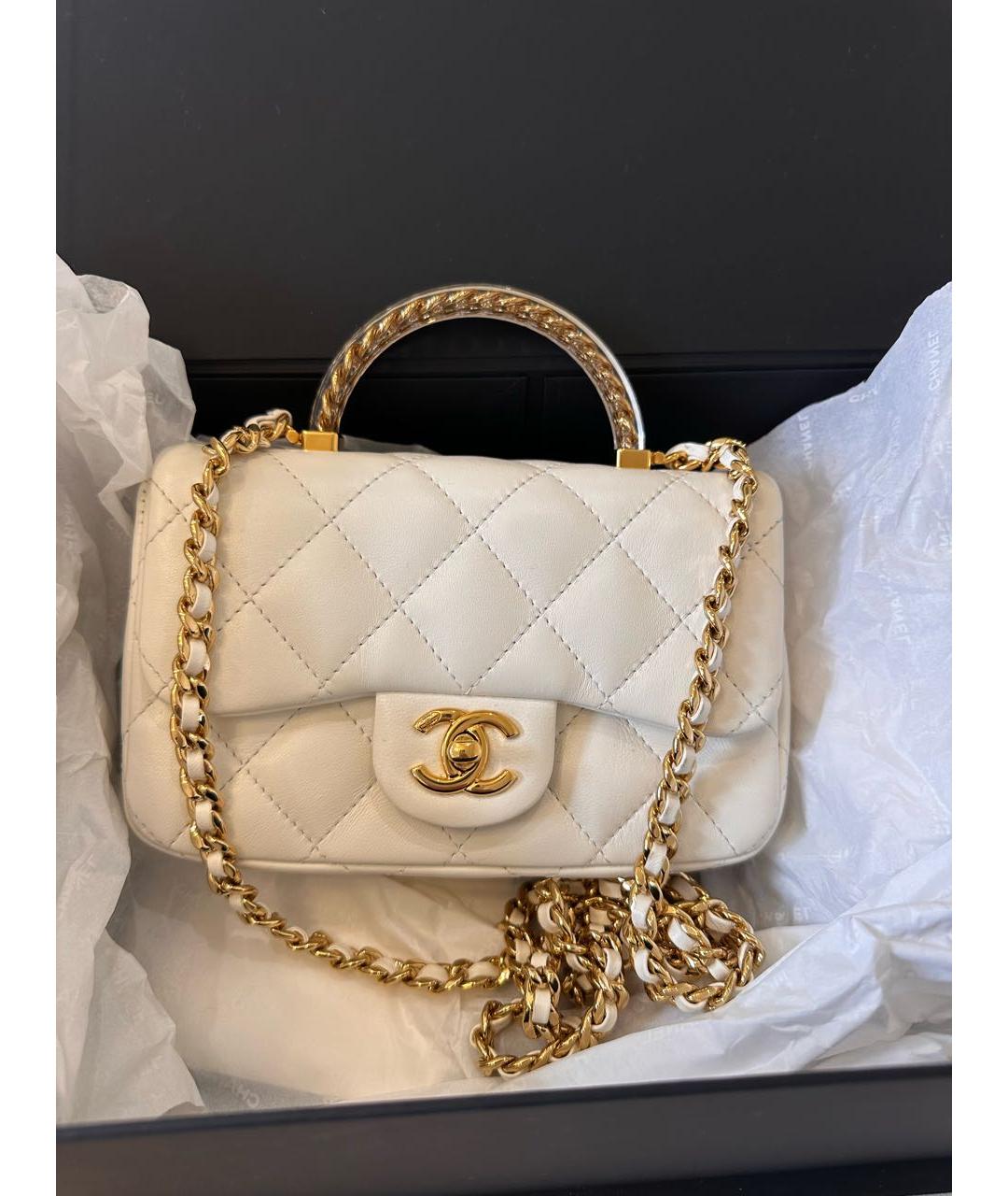 CHANEL Белая кожаная сумка с короткими ручками, фото 6