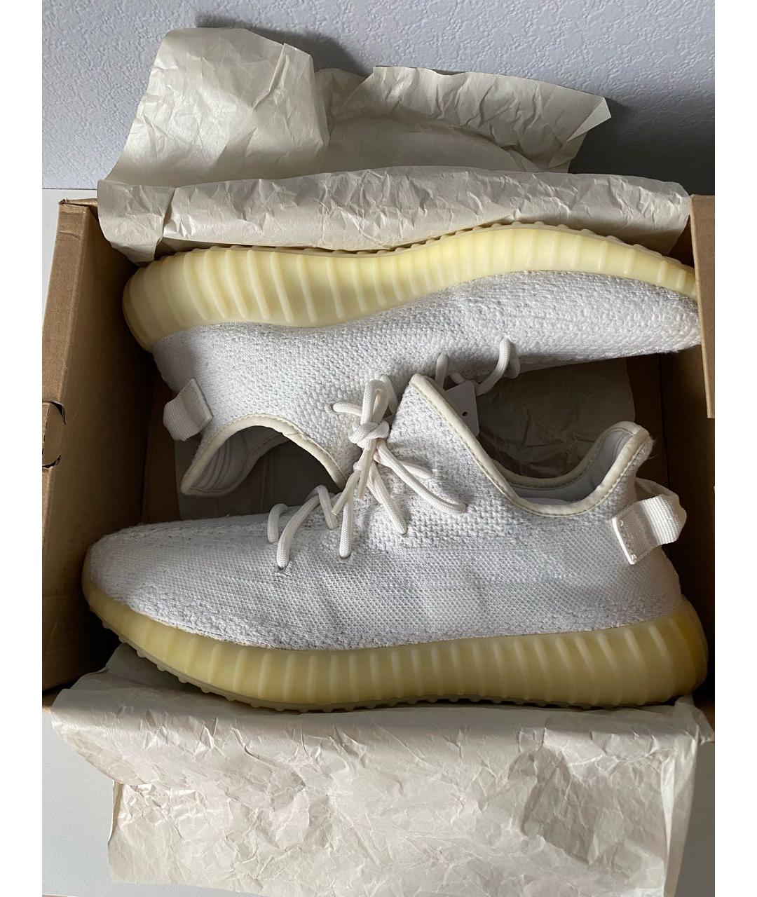 ADIDAS YEEZY Белые текстильные низкие кроссовки / кеды, фото 2