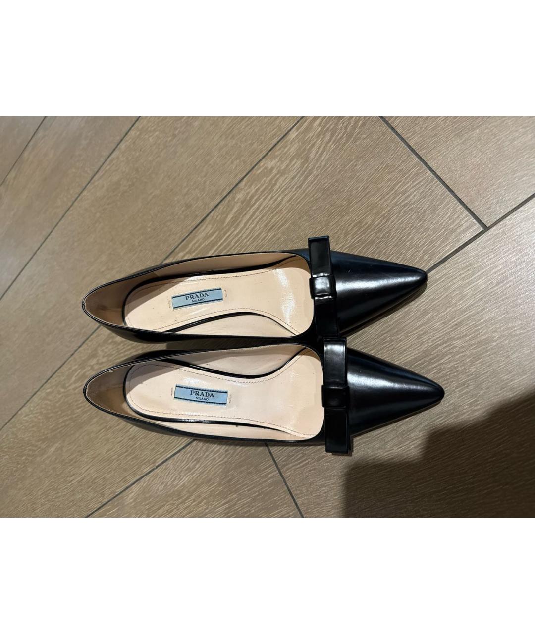 PRADA Черные кожаные туфли, фото 2