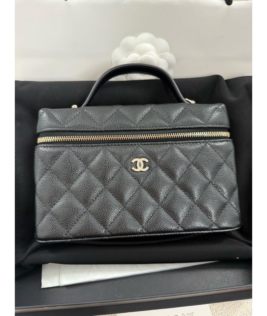 CHANEL Черная кожаная сумка с короткими ручками, фото 2