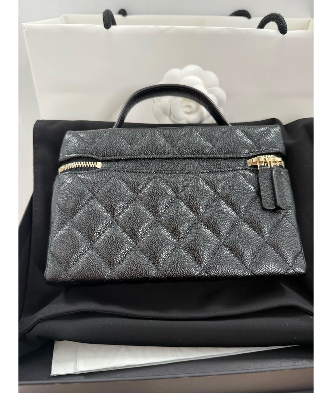 CHANEL Черная кожаная сумка с короткими ручками, фото 3