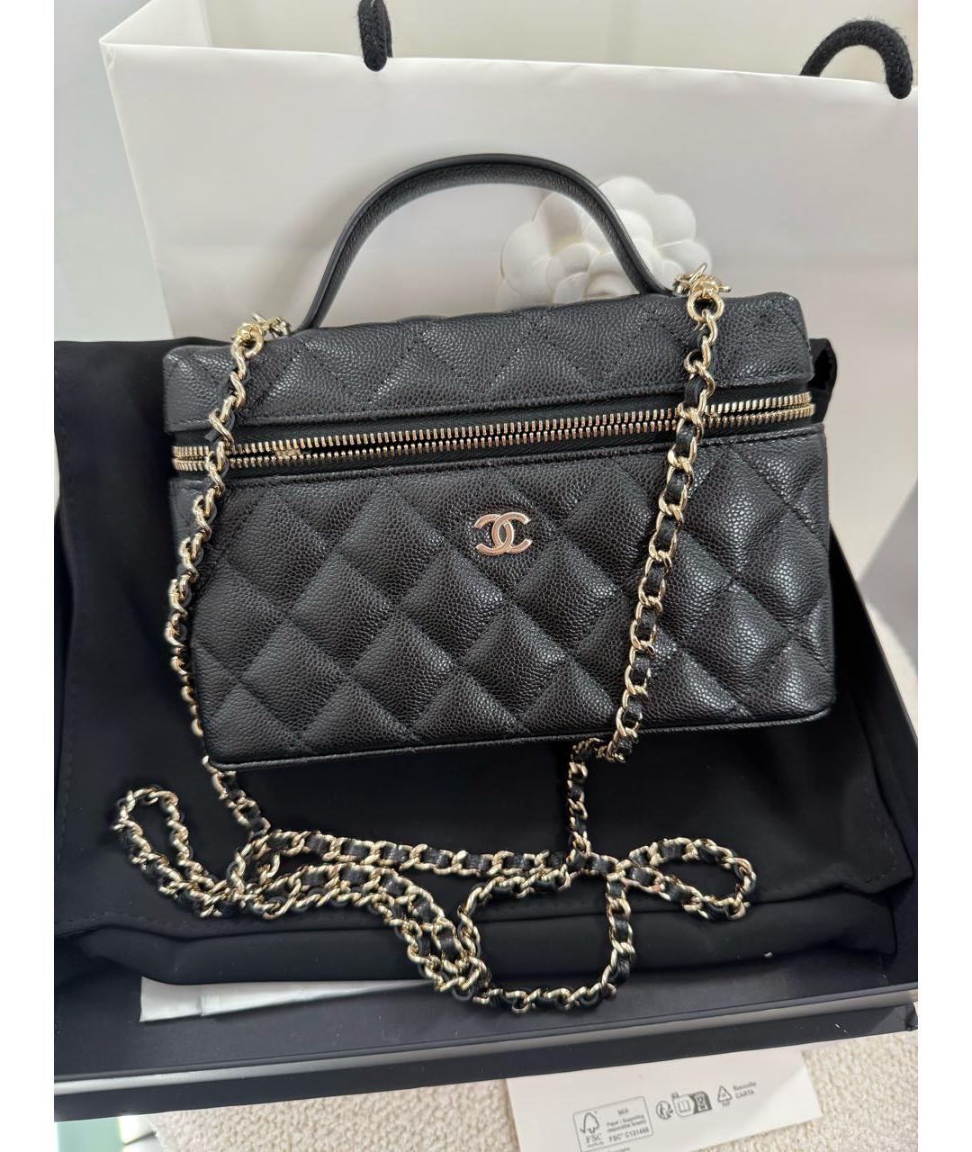 CHANEL Черная кожаная сумка с короткими ручками, фото 8