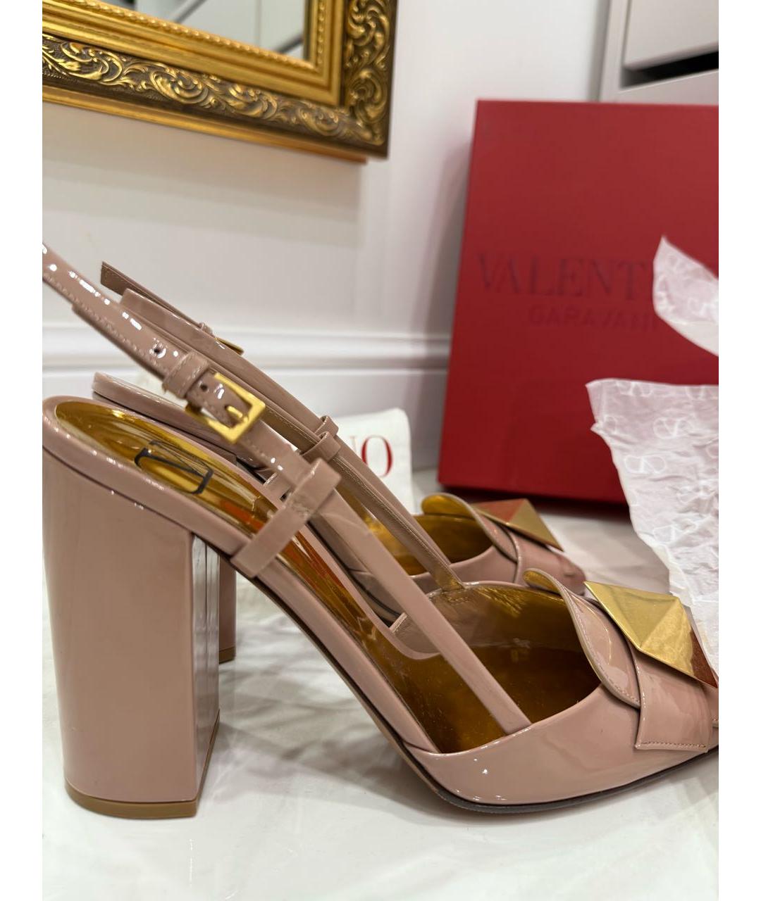 VALENTINO Бежевые туфли из лакированной кожи, фото 8