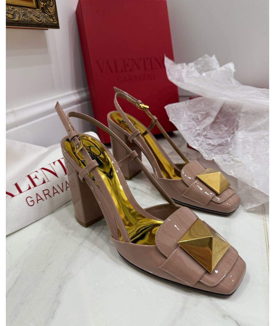 VALENTINO Бежевые туфли из лакированной кожи, фото 4