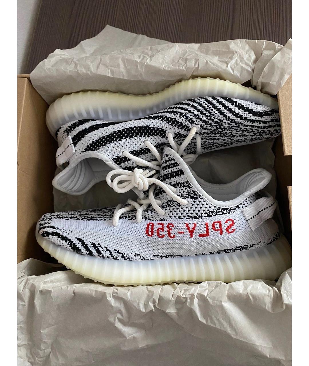 ADIDAS YEEZY Белые текстильные низкие кроссовки / кеды, фото 2