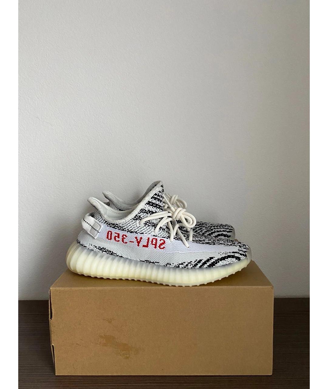 ADIDAS YEEZY Белые текстильные низкие кроссовки / кеды, фото 3