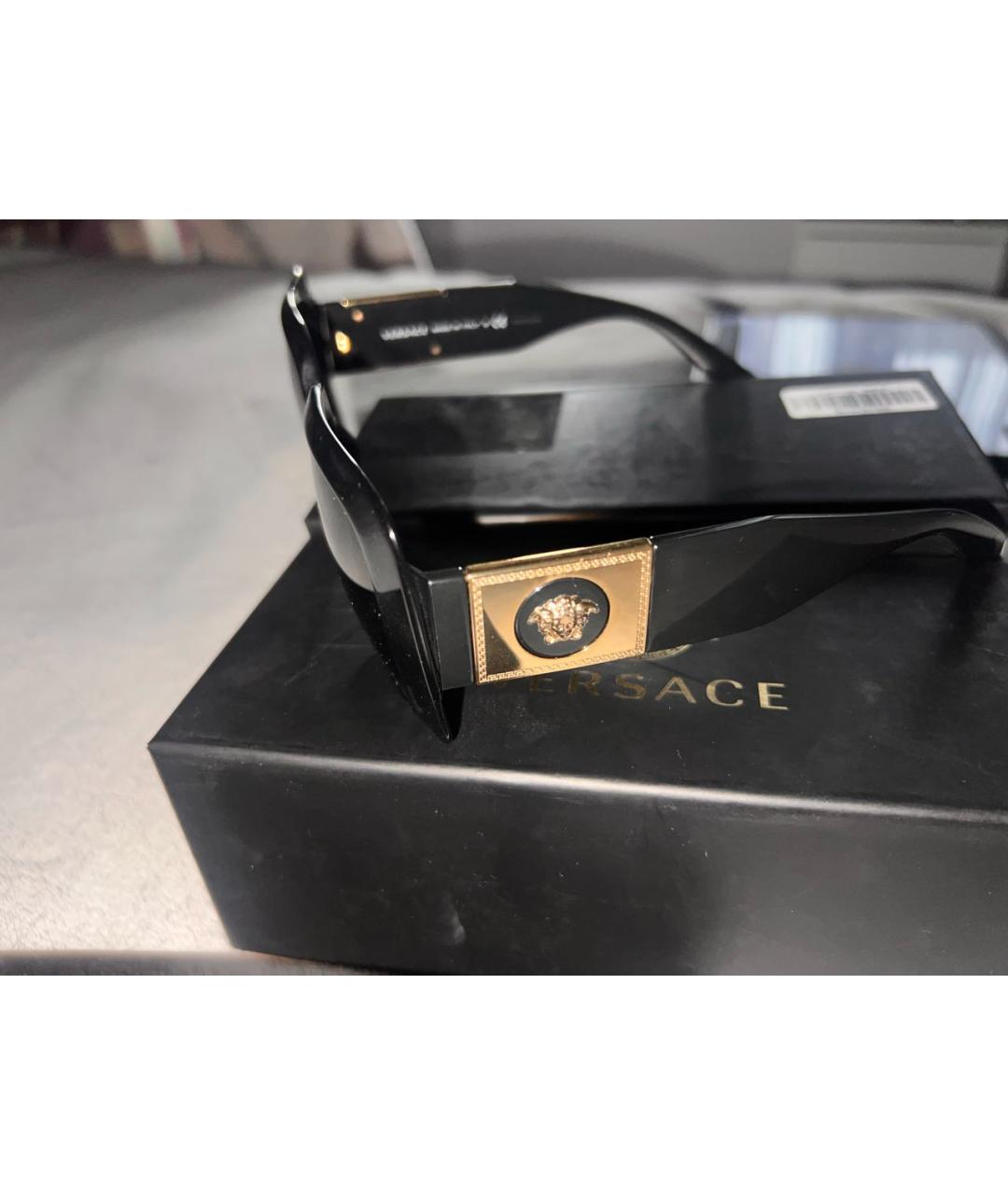 VERSACE Черные пластиковые солнцезащитные очки, фото 3