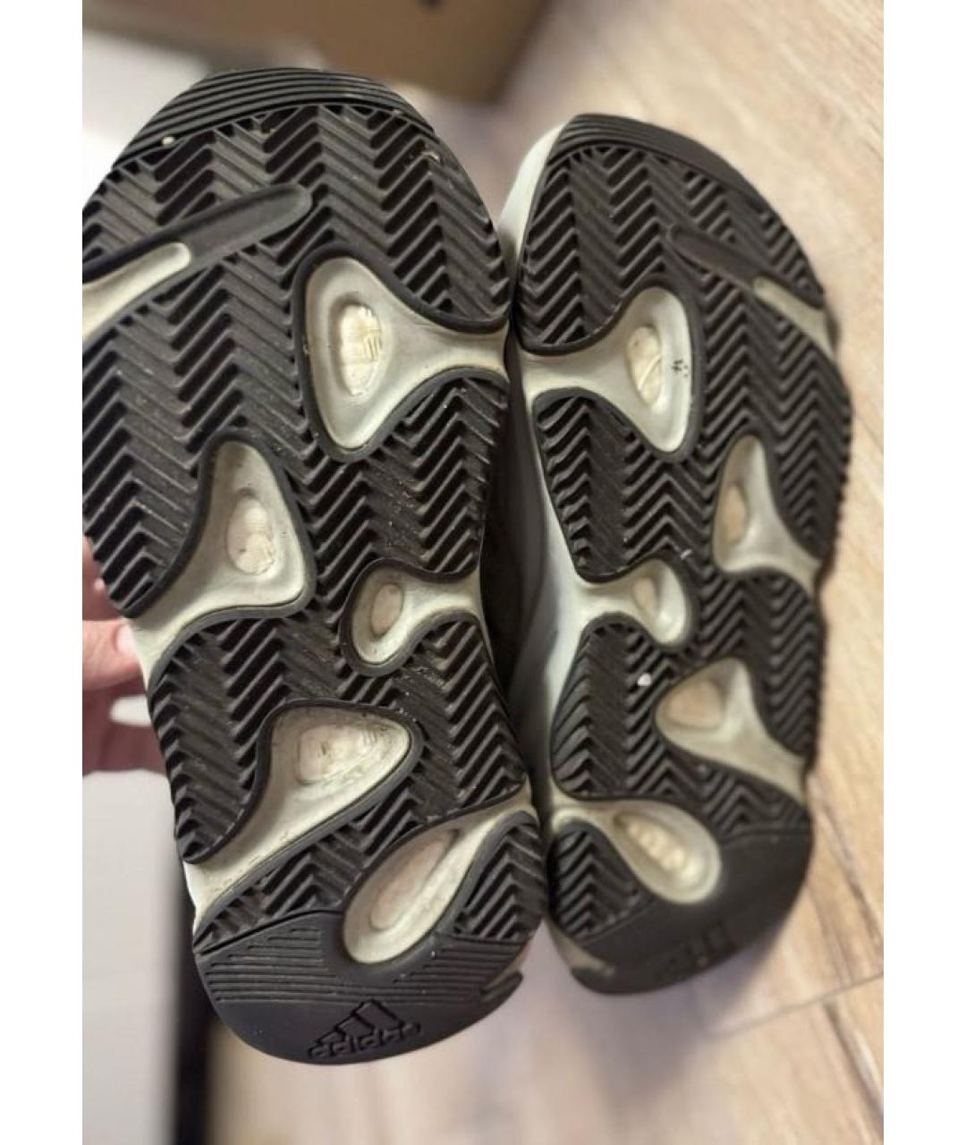 ADIDAS YEEZY Белые замшевые низкие кроссовки / кеды, фото 4