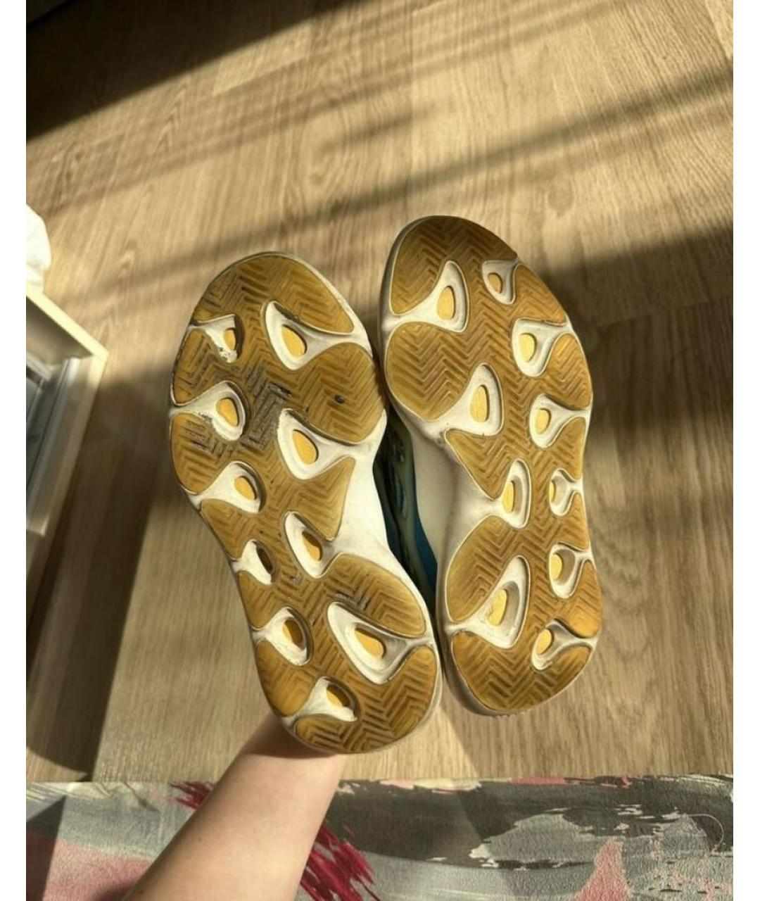 ADIDAS YEEZY Бежевые текстильные низкие кроссовки / кеды, фото 6
