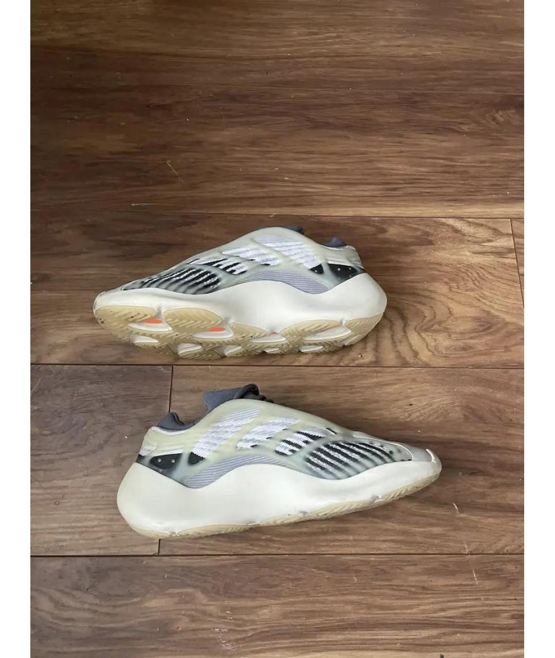 ADIDAS YEEZY Бежевые текстильные низкие кроссовки / кеды, фото 3