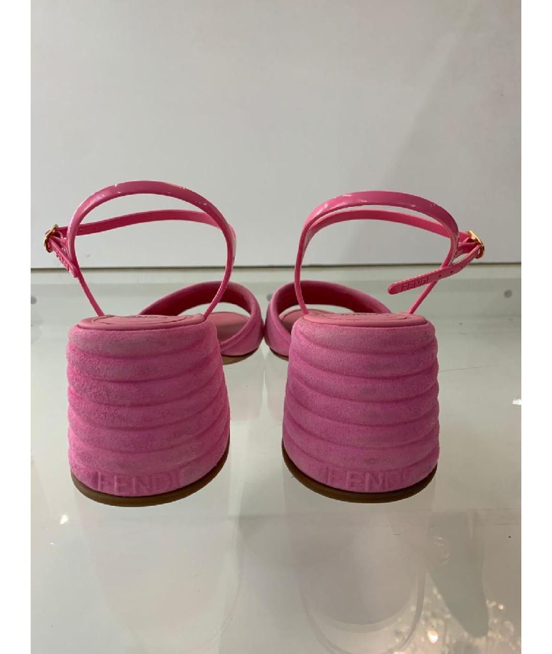 FENDI Розовые замшевые босоножки, фото 4