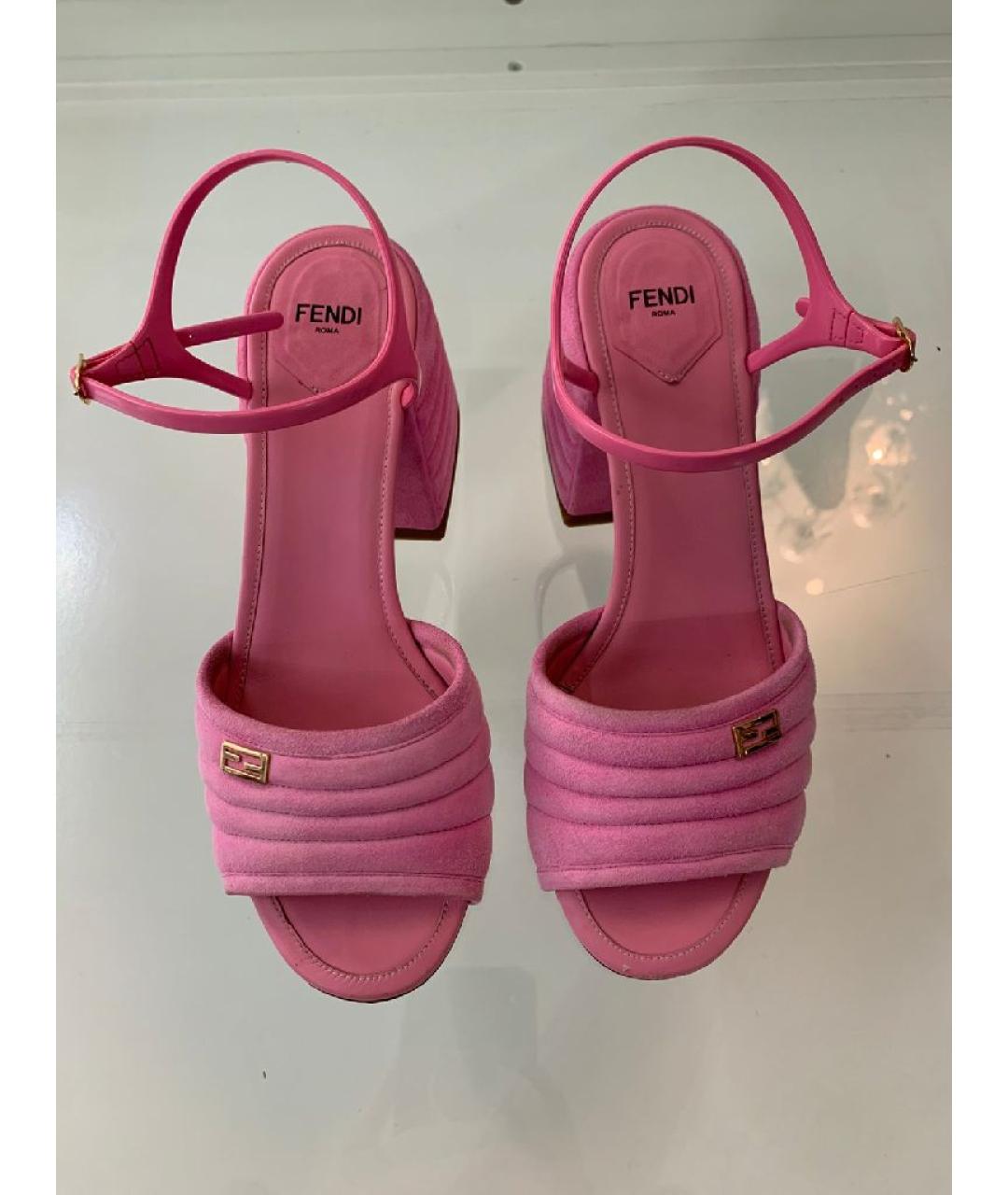FENDI Розовые замшевые босоножки, фото 2