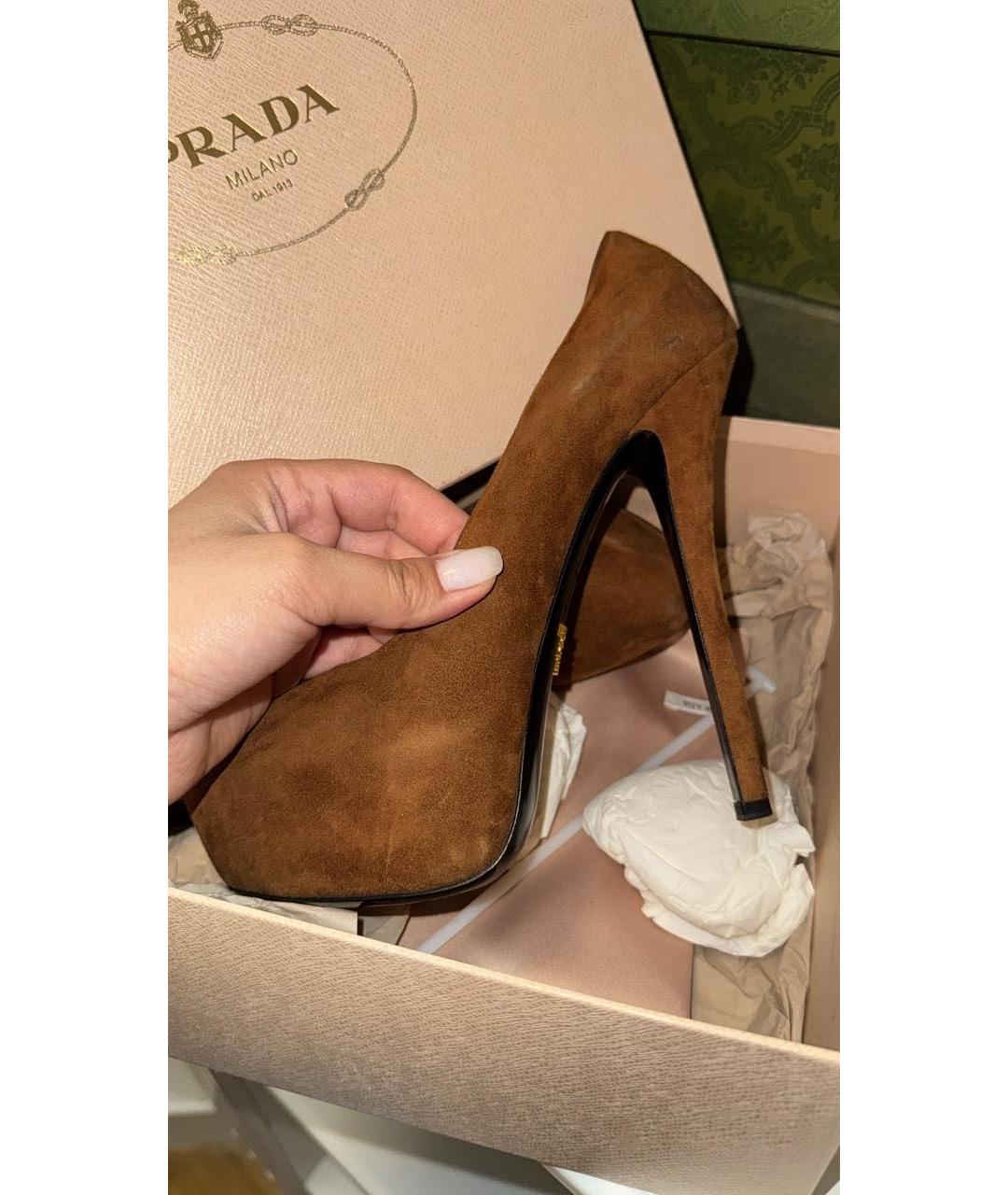 PRADA Коричневые замшевые туфли, фото 3