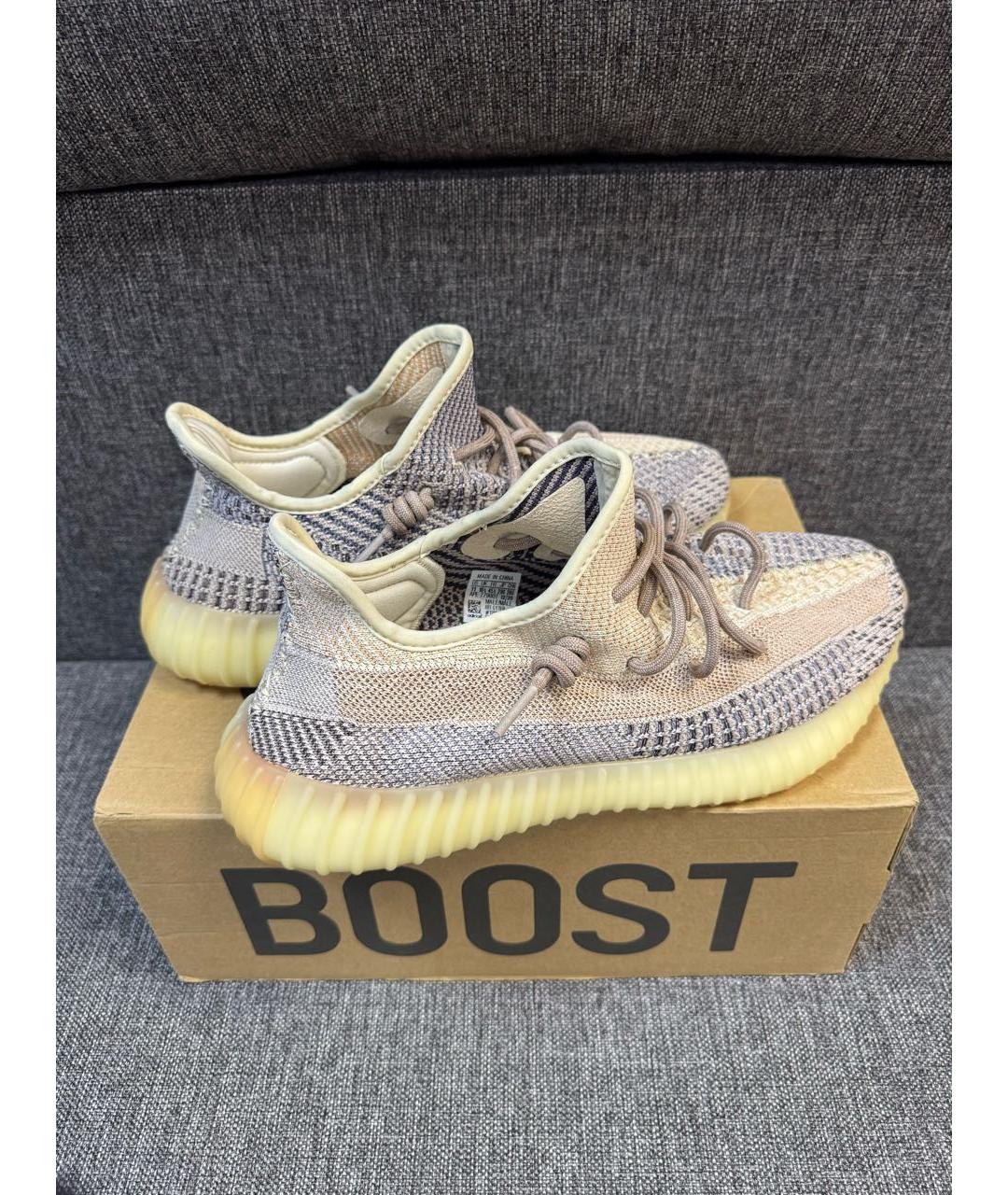 ADIDAS YEEZY Бежевые текстильные низкие кроссовки / кеды, фото 3