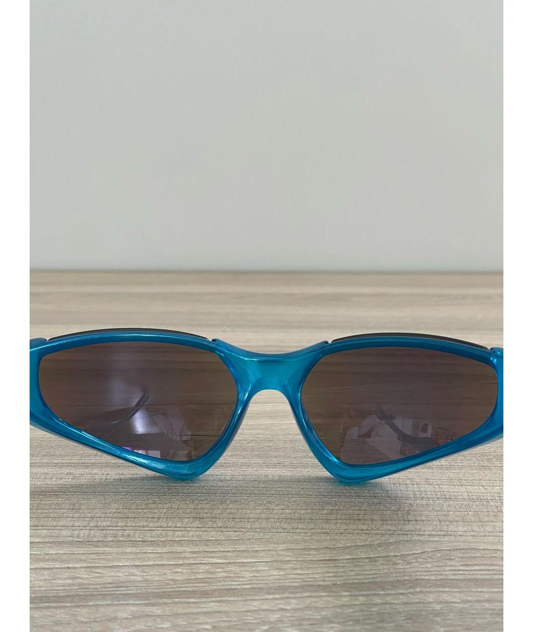 BALENCIAGA Синие пластиковые солнцезащитные очки, фото 3