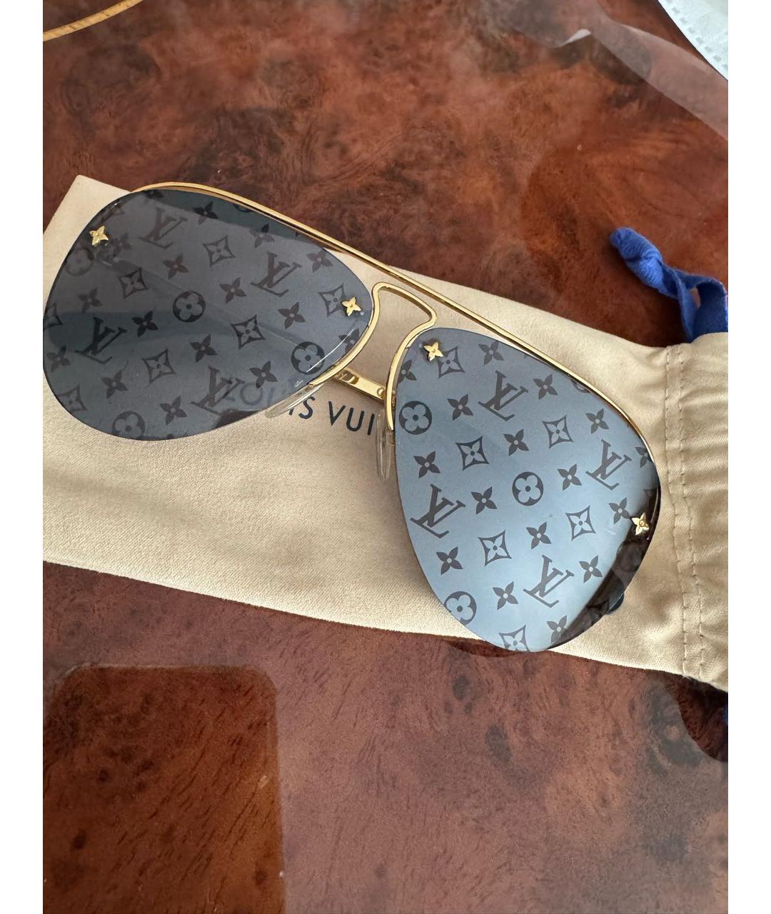 LOUIS VUITTON Золотые металлические солнцезащитные очки, фото 7