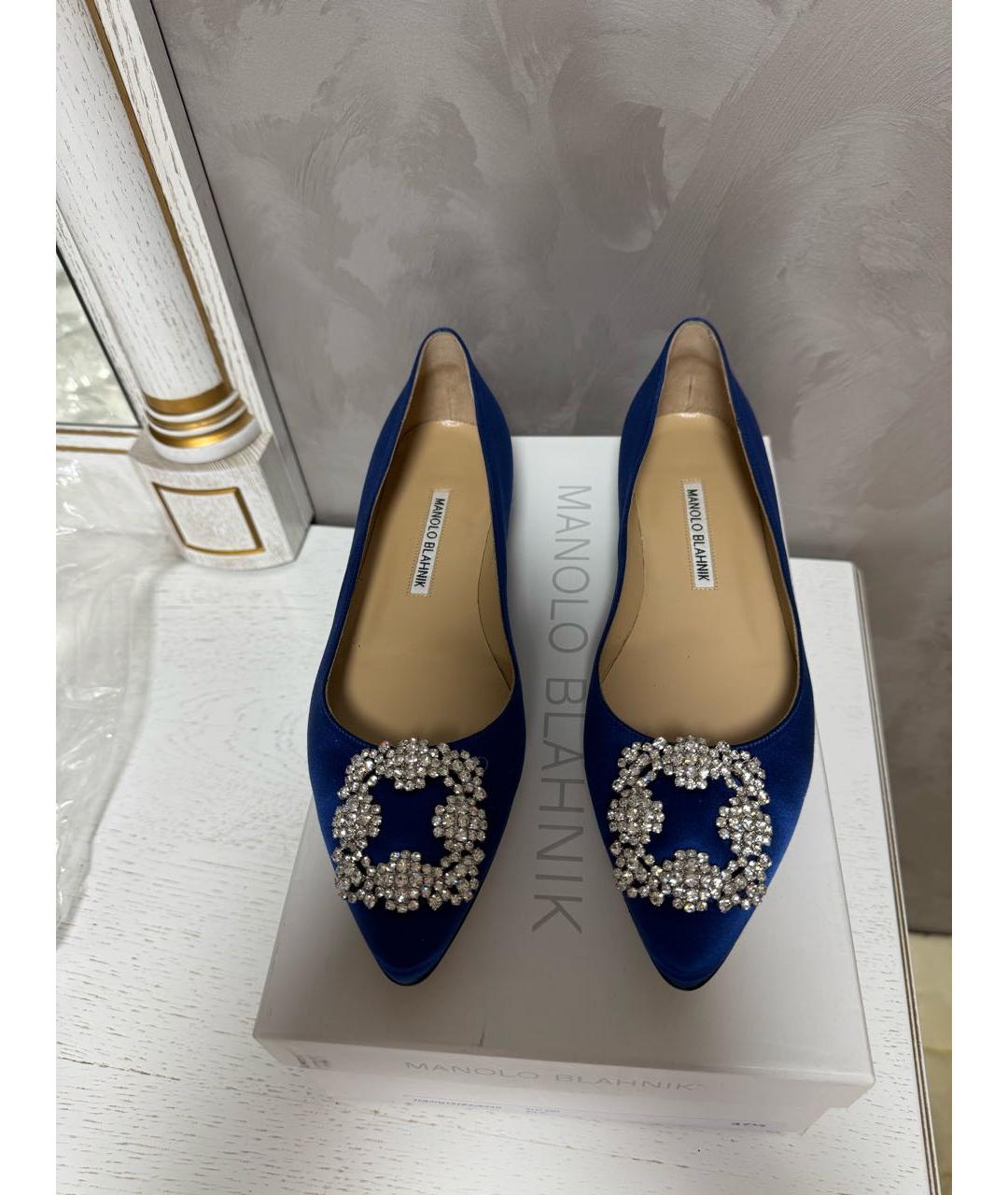 MANOLO BLAHNIK Синие текстильные лодочки на низком каблуке, фото 4