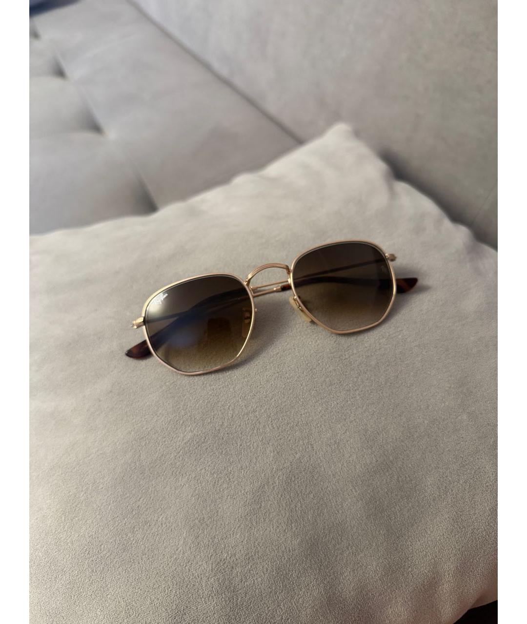 RAY BAN Коричневые металлические солнцезащитные очки, фото 3